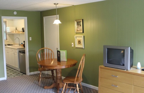Shandaken Hotel | Catskill Seasons Inn