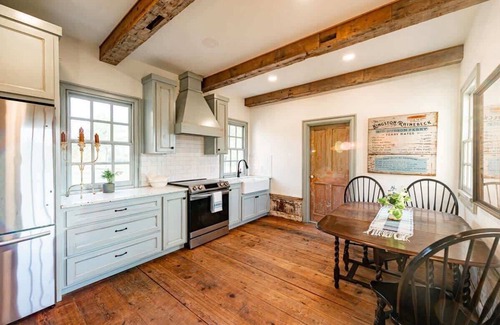 Waco House | Catskill upstairs suite - The Mohawk Valley House