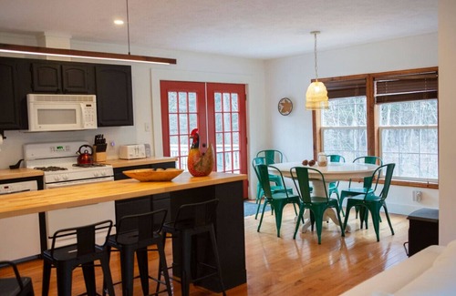 Catskill House | Catskills Escape w/Movie Room, Bar & Forest Trails (3Bdr)