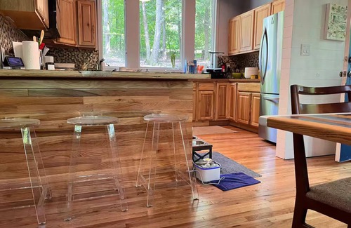 Monticello Cabin | Catskills Mid-Century Modern 2-bedroom in Monticello, NY