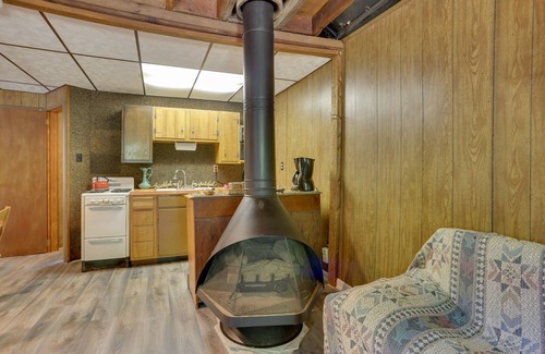 Ellenville Cabin | Catskills Vacation Rental w/Creek Access!