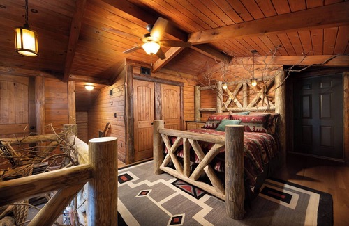 White Lake Resort | Cattle Drive Suite @ Driftwood Ranch - a Horse and Cattle Ranch - White Lake, NY