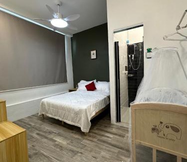 Pusat Komersil Lee Ling Apartment | Catus Theme Walk Up Apartment Matang