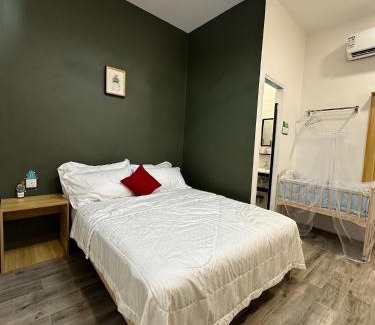 Pusat Komersil Lee Ling Apartment | Catus Theme Walk Up Apartment Matang