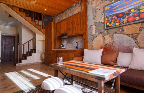 Yerevan Hotel | Caucasus Hotel