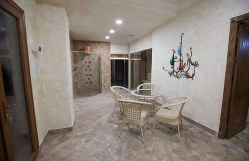 Yerevan Hotel | Caucasus Hotel