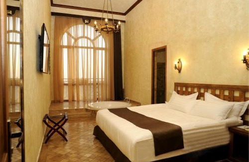 Yerevan Hotel | Caucasus Hotel