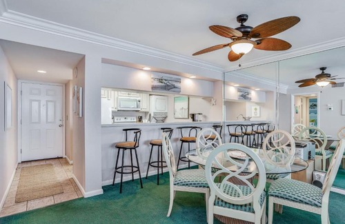 Punta Rassa House | Causeway Dreams & Sanibel Sunsets