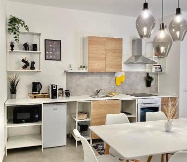 Frattocchie Apartment | Cava Home - Castelli Apartments