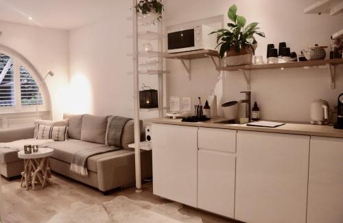 Bilthoven House | Cavalli's Cottage
