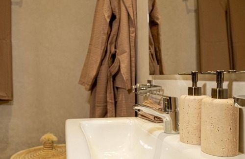 Ounagha House | Cavanna Lodge