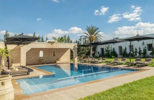 Ounagha Cabin | Cavanna Lodge Table d'hôtes Piscine & SPA Adults-Only