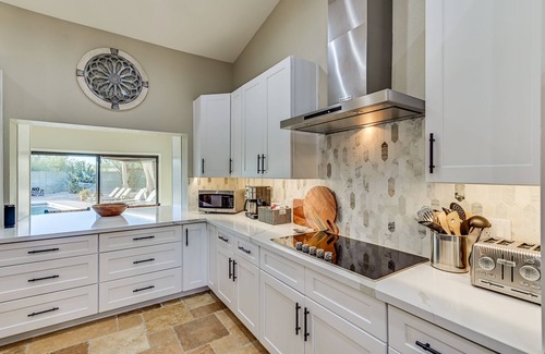 Desert View Village House | Cave Creek Pool House Spacious home, backyard oasis, putting green, private pool and hot tub