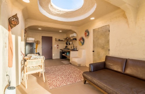 Beryl Junction House | Cave Lux 2