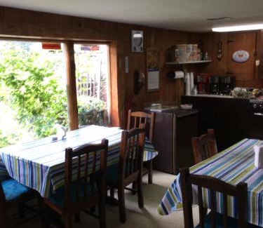 Windham Hotel | Cave Mountain Motel