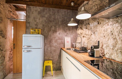 Jorquera Apartment | Cave Suite THA (Lomas de Ruvira cave hotel)