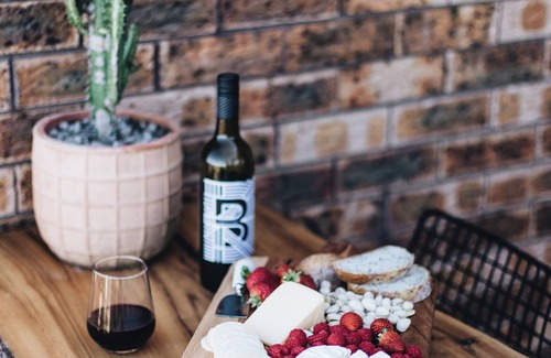 Wollongong CBD Apartment | Cavella North Beach