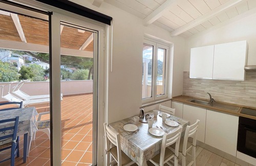 Cavoli Apartment | Cavoli beach, a few steps from the wonderful sea!