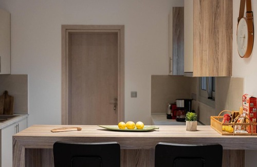 Isthmia House | Cavos Boutique Homes