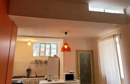 Historical Center Apartment | Cavour Charming terraced apartment in the Historic Center of Naples