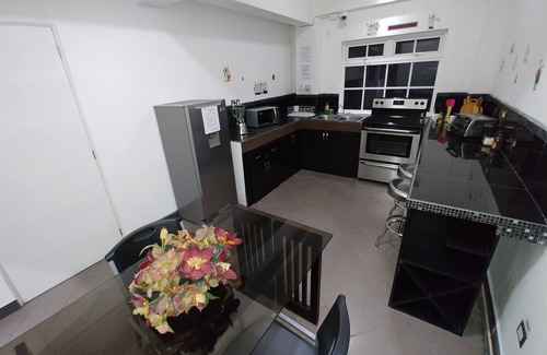 Zona 16 House | Cayalito Apart