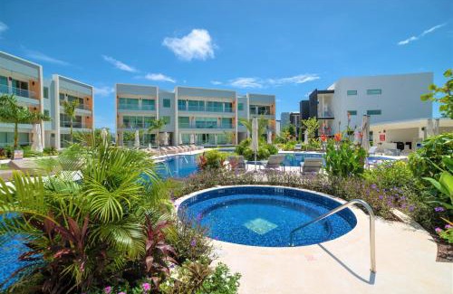 Seven Mile Beach Villa | Cayman Luxury Rentals at One Canal Point