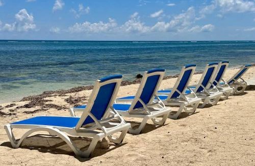 East End House | Cayman Paradise Villa #1
