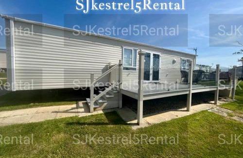Cayton Bay Other | Cayton Bay Kestrel40