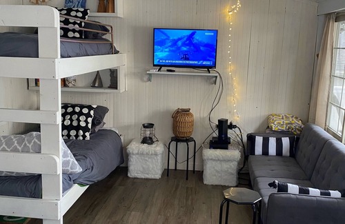 Seneca Falls Cottage | Cayuga Lake Charming Vintage Cottage on the Water with Private Dock