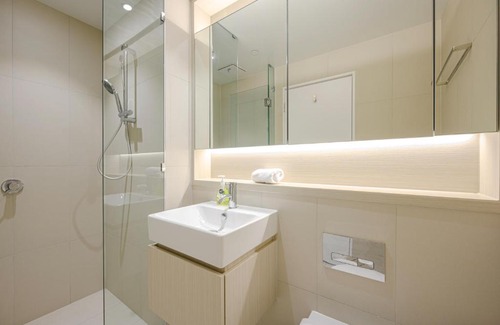 Chinatown Apartment | CBD sweet 3Br ChinaTown ICC & parking & Firework