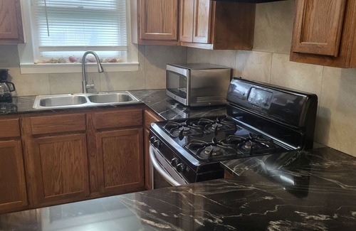 Del Mar House | CC Cove 5 minutes from bayfront and beach