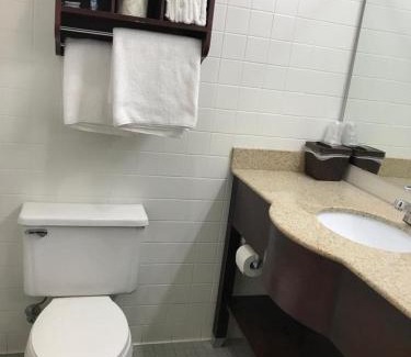 Powderly Hotel | CCI Express Inn