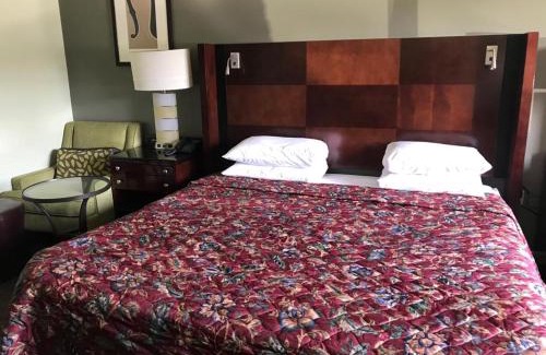Powderly Hotel | CCI Express Inn