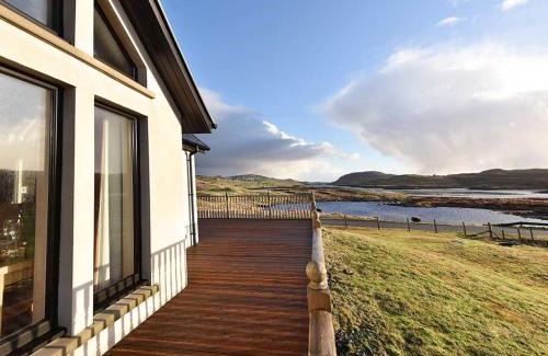 Balallan House | Ceann an Loch Cottage