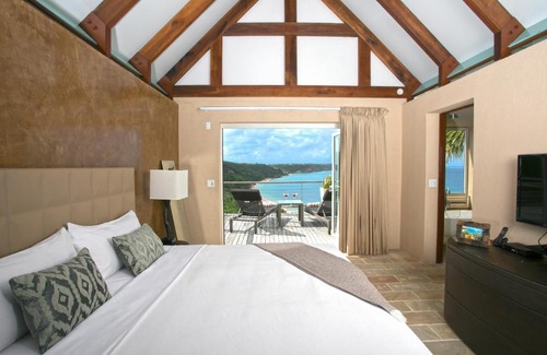 The Valley Resort | CeBlue Villas