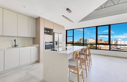 Isla Verde Apartment | Cecilia's PH Ocean Views