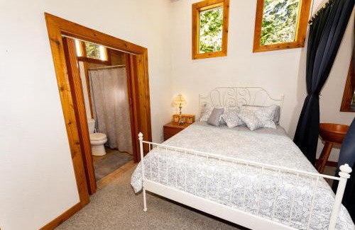 Blanchard House | Cedar Cabin Near Silverwood
