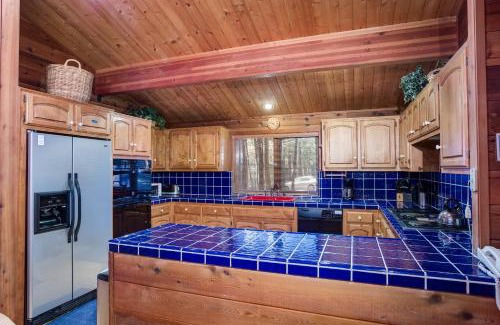 North Wawona House | Cedar Chalet