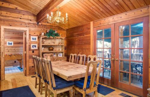 North Wawona House | Cedar Chalet