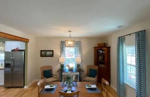 Aiken House | Cedar Cottage-Downtown Aiken/Polo/Horse District