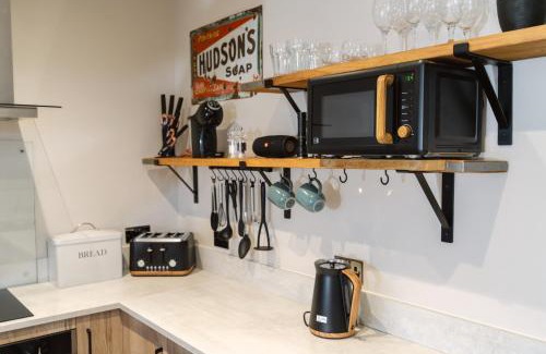 Eckington Apartment | Cedar Cottage