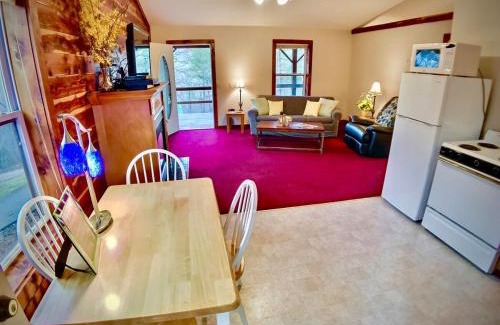 Eureka Springs House | Cedar Creek Cabins