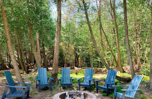 Sauble Beach Cottage | Cedar Creek Sauble Beach: Perfect for Families