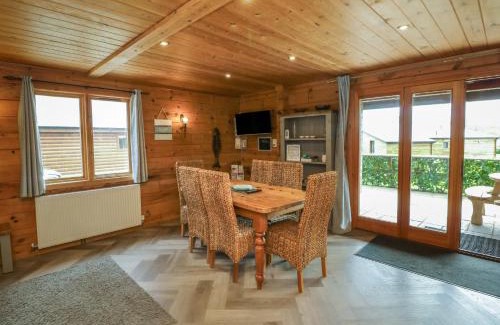 Bridgetown House | Cedar