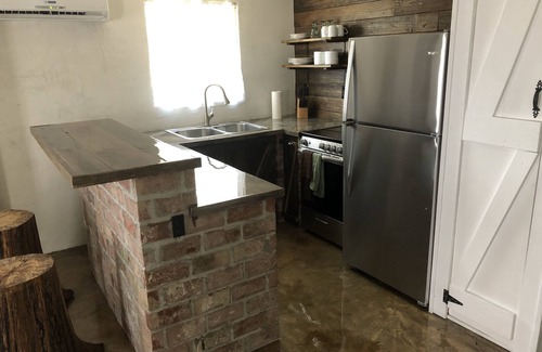 Nitro Apartment | Cedar Hill - Nice Apartment near I-64 in Cross Lanes