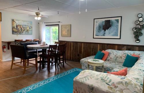 Kingsville House | Cedar Island Xanadu