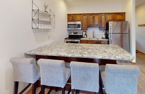 Big White Ski Resort House | Cedar Lodge Escape at Whitetail townhomes