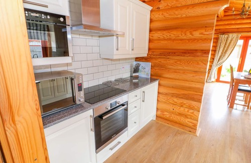 Castle Bytham Cottage | Cedar Lodge