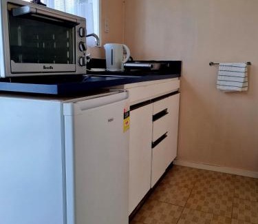 Hamilton North Hotel | Cedar Lodge Motel Hamilton
