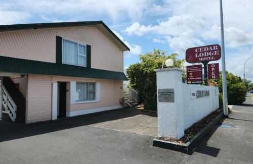 Hamilton North Hotel | Cedar Lodge Motel Hamilton